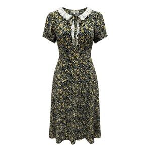 Simply Retro Midi Floral Dress – Romantic Eyelet Collar, Size Medium